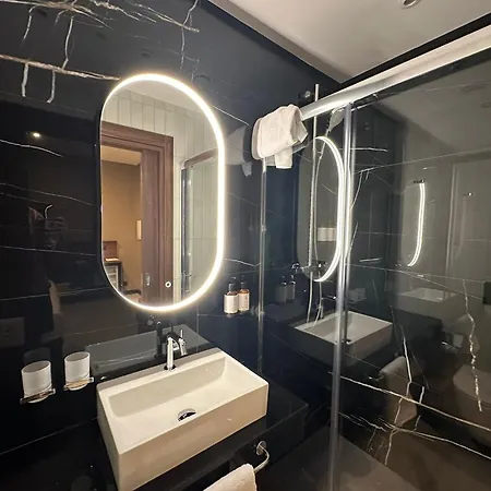 Hotel Royale Sainte Helene Boutique