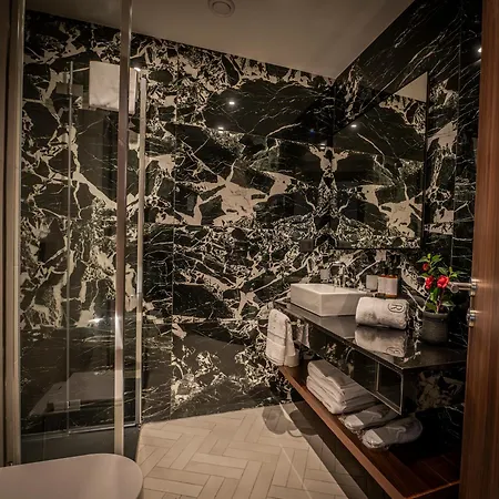 Hotel Royale Sainte Helene Boutique 5*