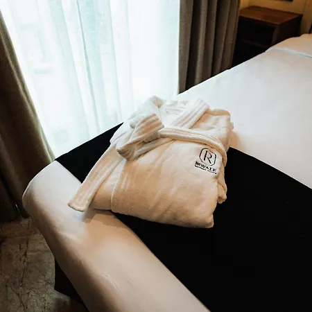 Royale Sainte Helene Boutique 5*