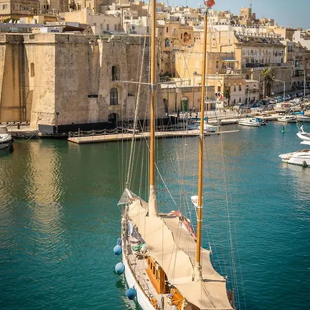 Hotel Royale Sainte Helene Boutique 5*
