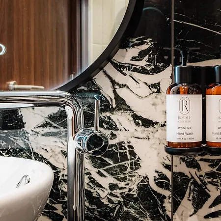 Royale Sainte Hélène Boutique Birkirkara