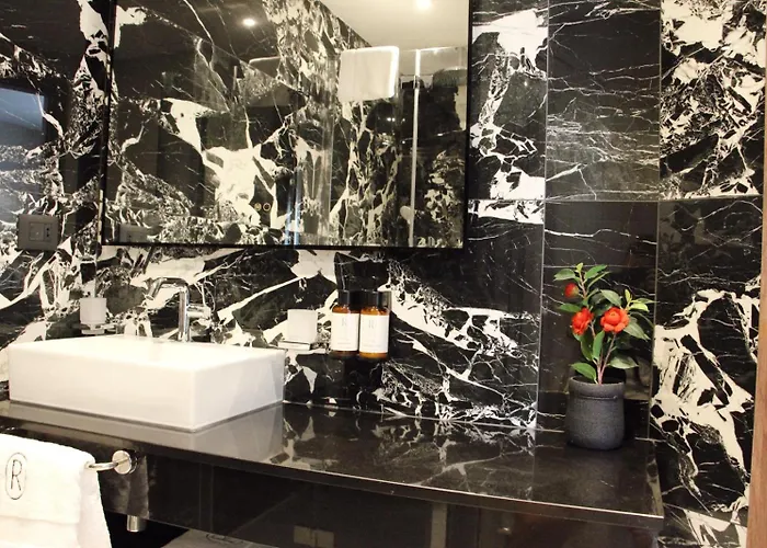 Otel Royale Sainte Helene Boutique 5*